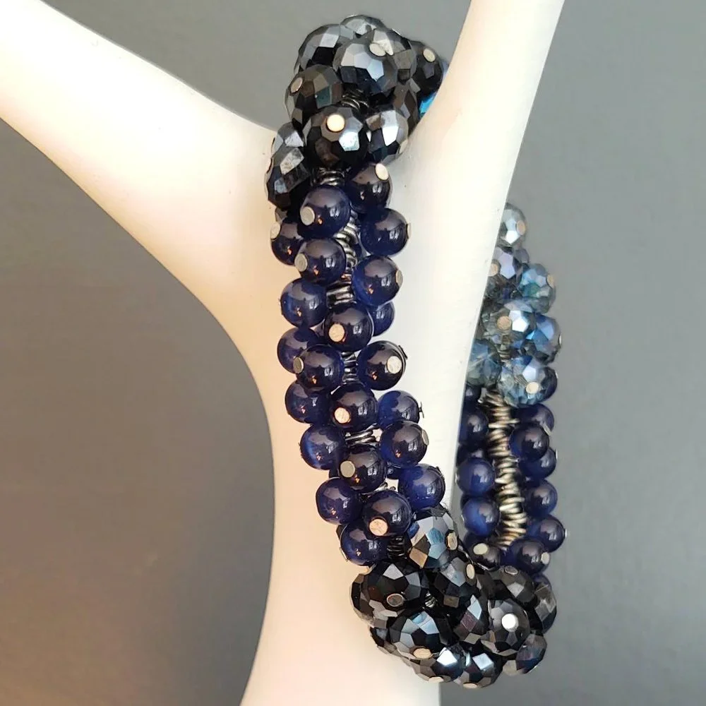 Blue glass and crystal beaded stretch bracelet